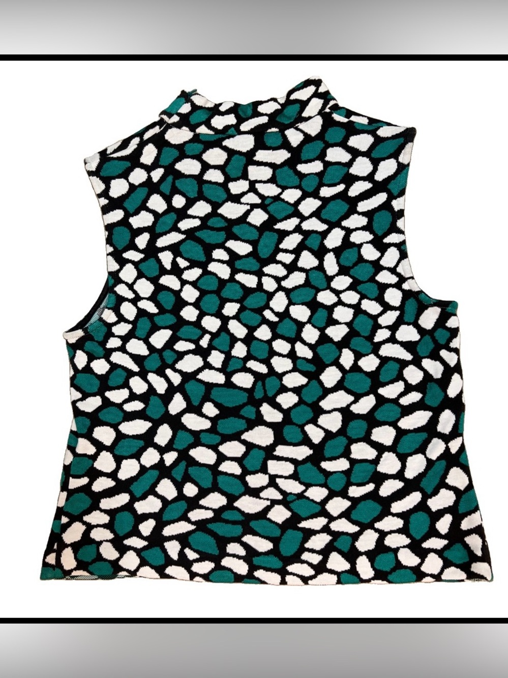 St. John Sleeveless Mock Neck Tank in Teal, White & Black Abstract Print